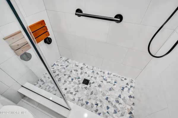 $7,850 | 1404 Oceanfront, Unit UPPR, Lavallette, NJ 08735