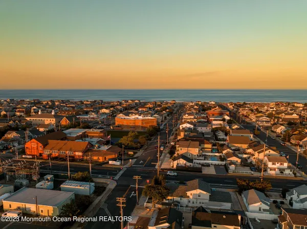 $7,850 | 1404 Oceanfront, Unit UPPR, Lavallette, NJ 08735