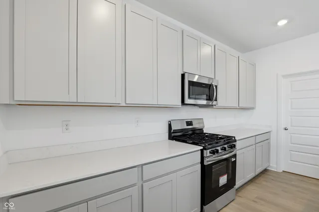 $365,240 | 273 North Addison Drive, Greenfield, IN 46140