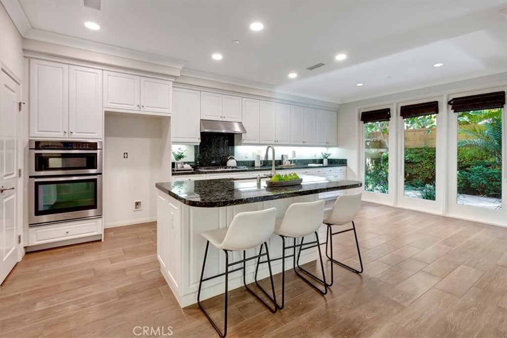 86 Lupari Irvine, CA 92618 - Photo 11 of 38