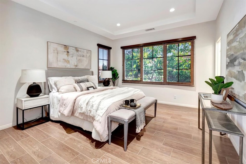 86 Lupari Irvine, CA 92618 - Photo 18 of 38