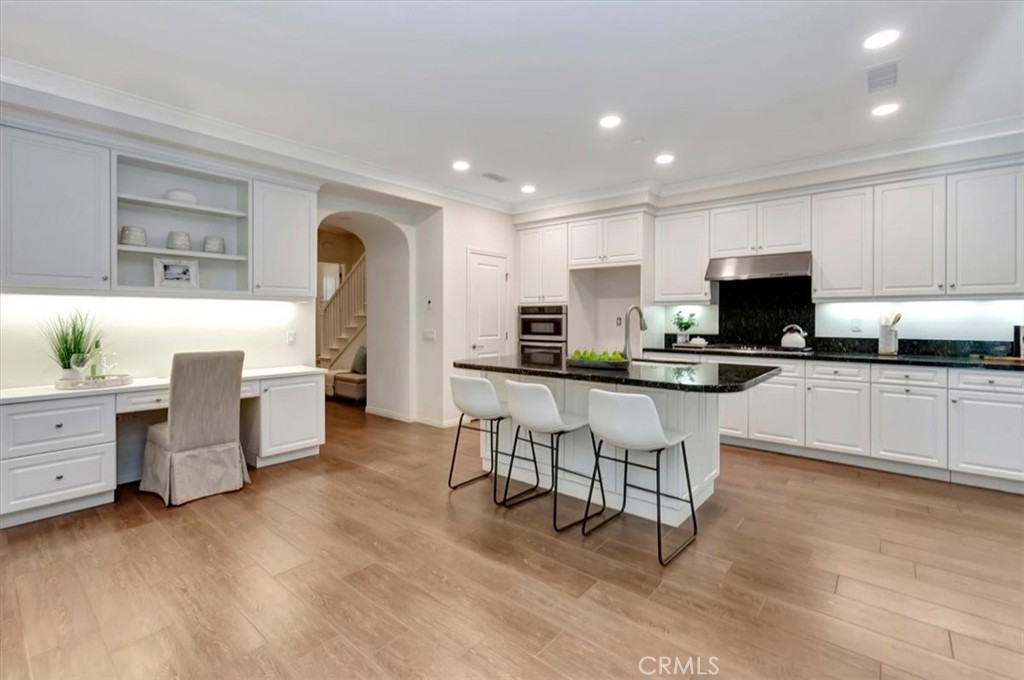 86 Lupari Irvine, CA 92618 - Photo 10 of 38