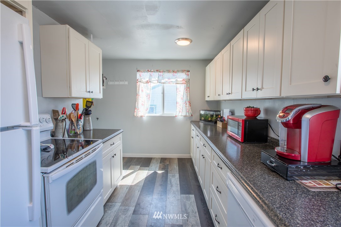 340 West Ridge Road Moses Lake, WA 98837 - Photo 9 of 27 Gallery Image 9