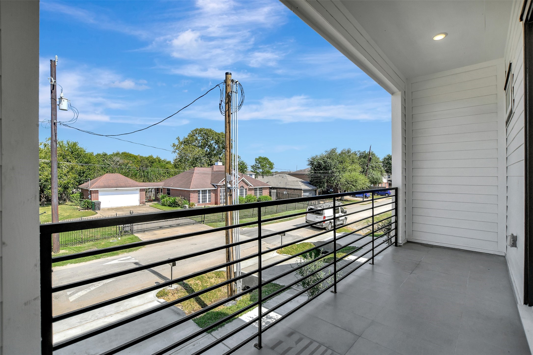 3626 Amos Street Houston, TX 77021 - Photo 32 of 43 a view of a balcony with two windows