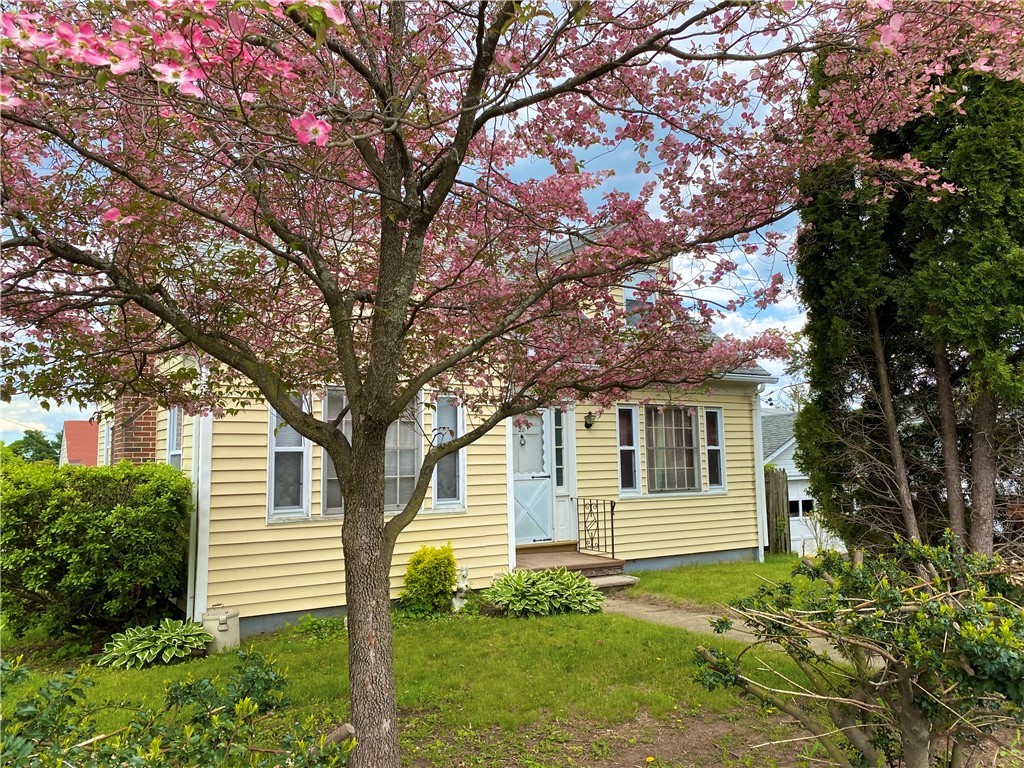 20 Winfield Road Johnston, RI 02919 - Photo 1 of 1 Gallery Image 1