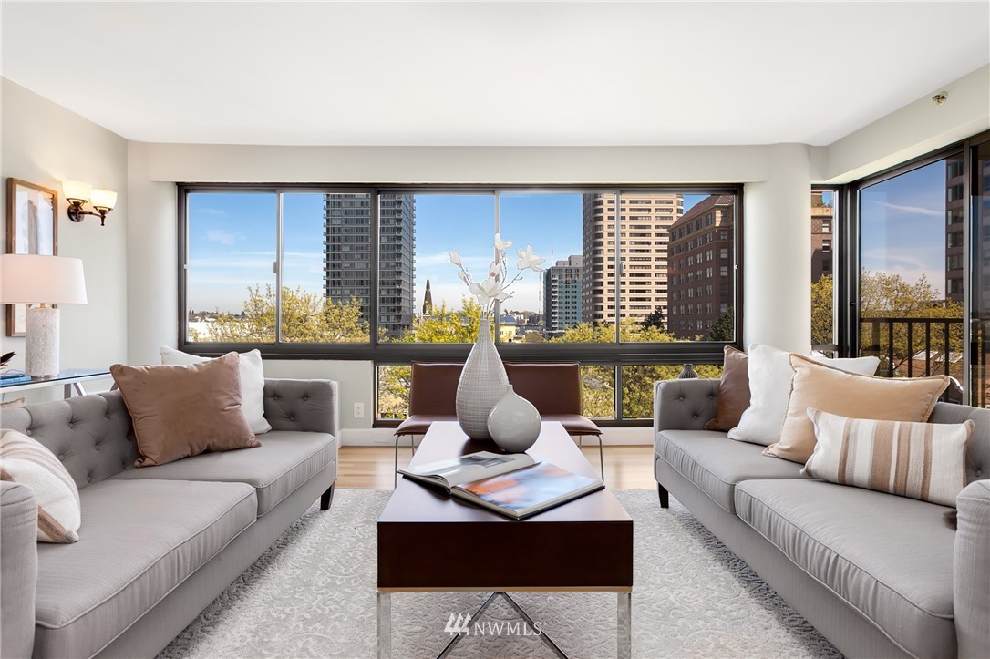 1120 Spring Street, Unit 703 Seattle, WA 98104 - Photo 1 of 24
