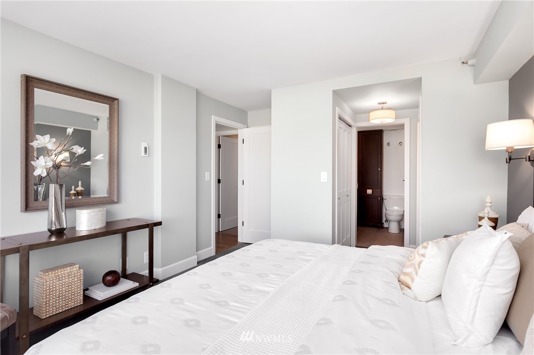 1120 Spring Street, Unit 703 Seattle, WA 98104 - Photo 11 of 24
