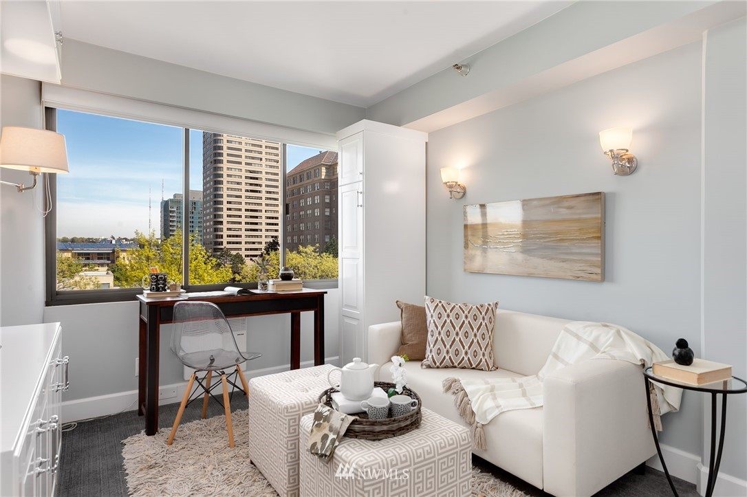1120 Spring Street, Unit 703 Seattle, WA 98104 - Photo 14 of 24