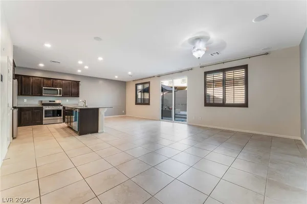 $2,600 | 4436 Stardusk Falls Avenue, North Las Vegas, NV 89084