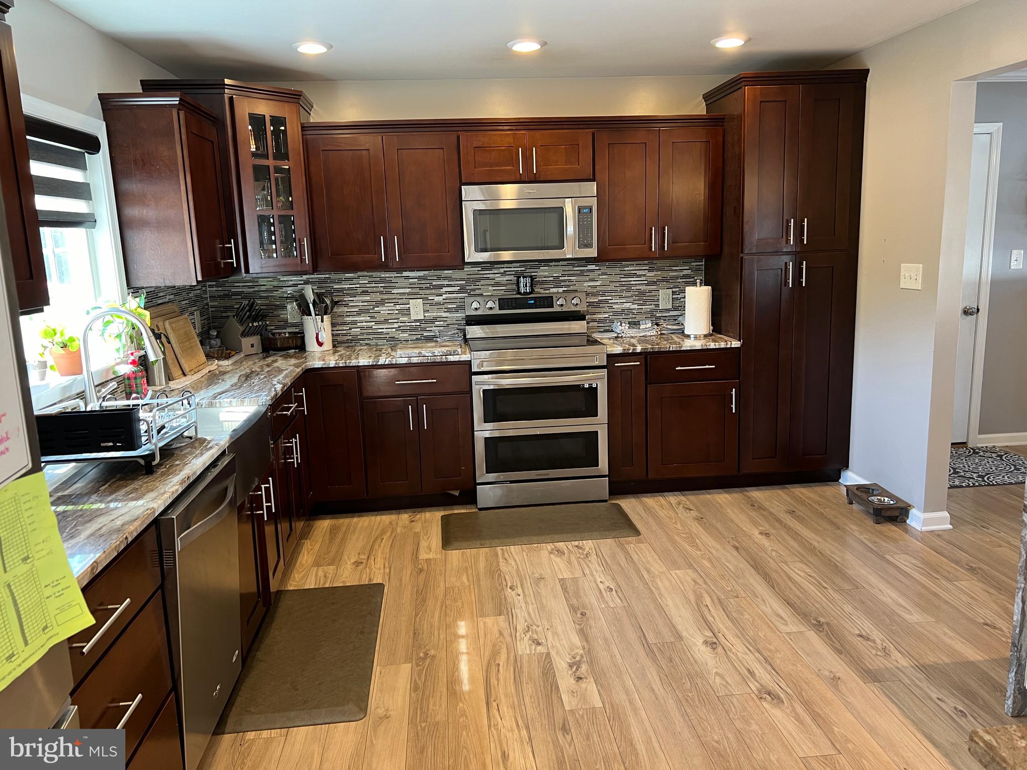 39 Shellflower Road Levittown, PA 19056 - Photo 27 of 74 Gallery Image 27