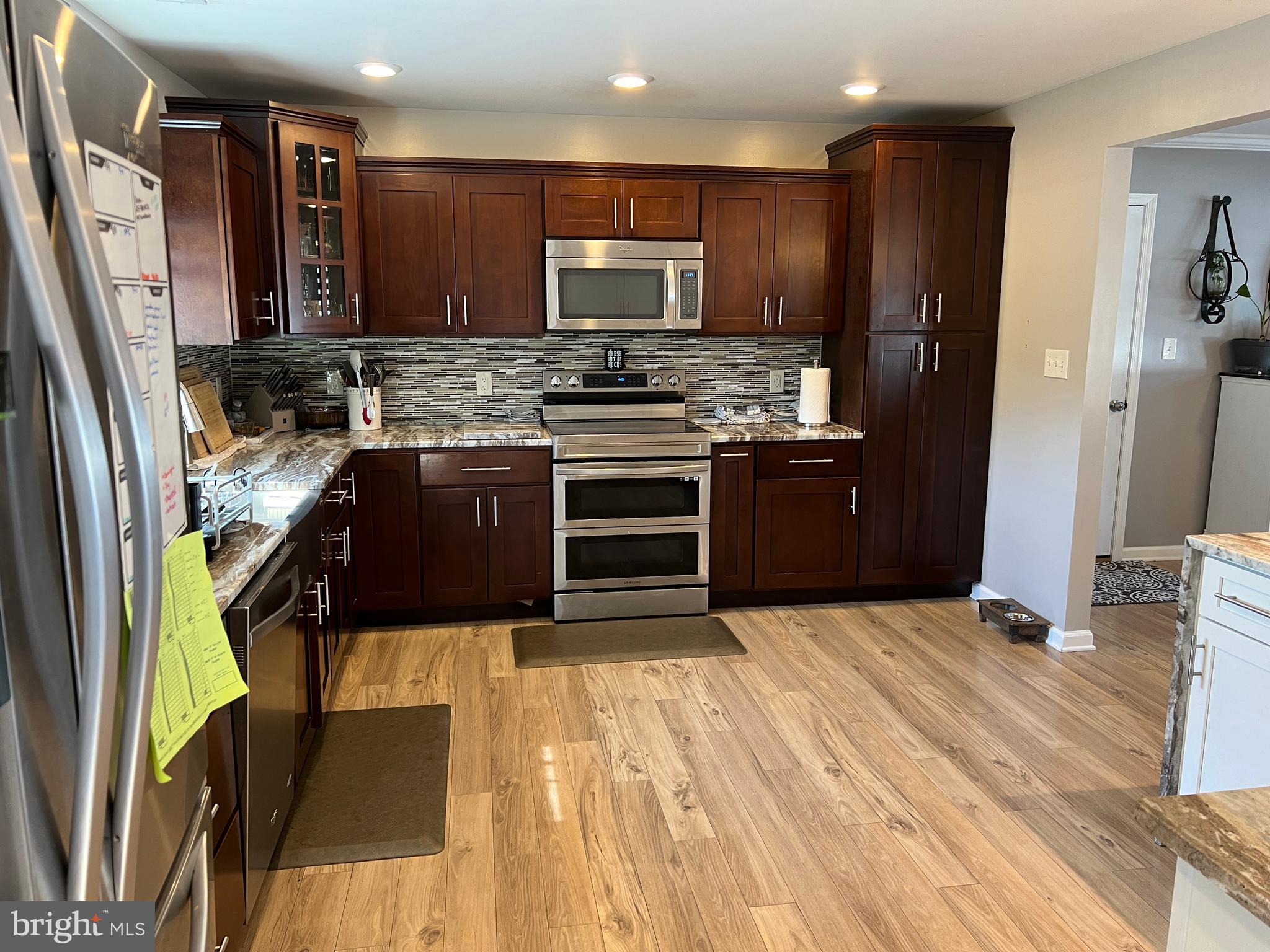 39 Shellflower Road Levittown, PA 19056 - Photo 29 of 74 Gallery Image 29