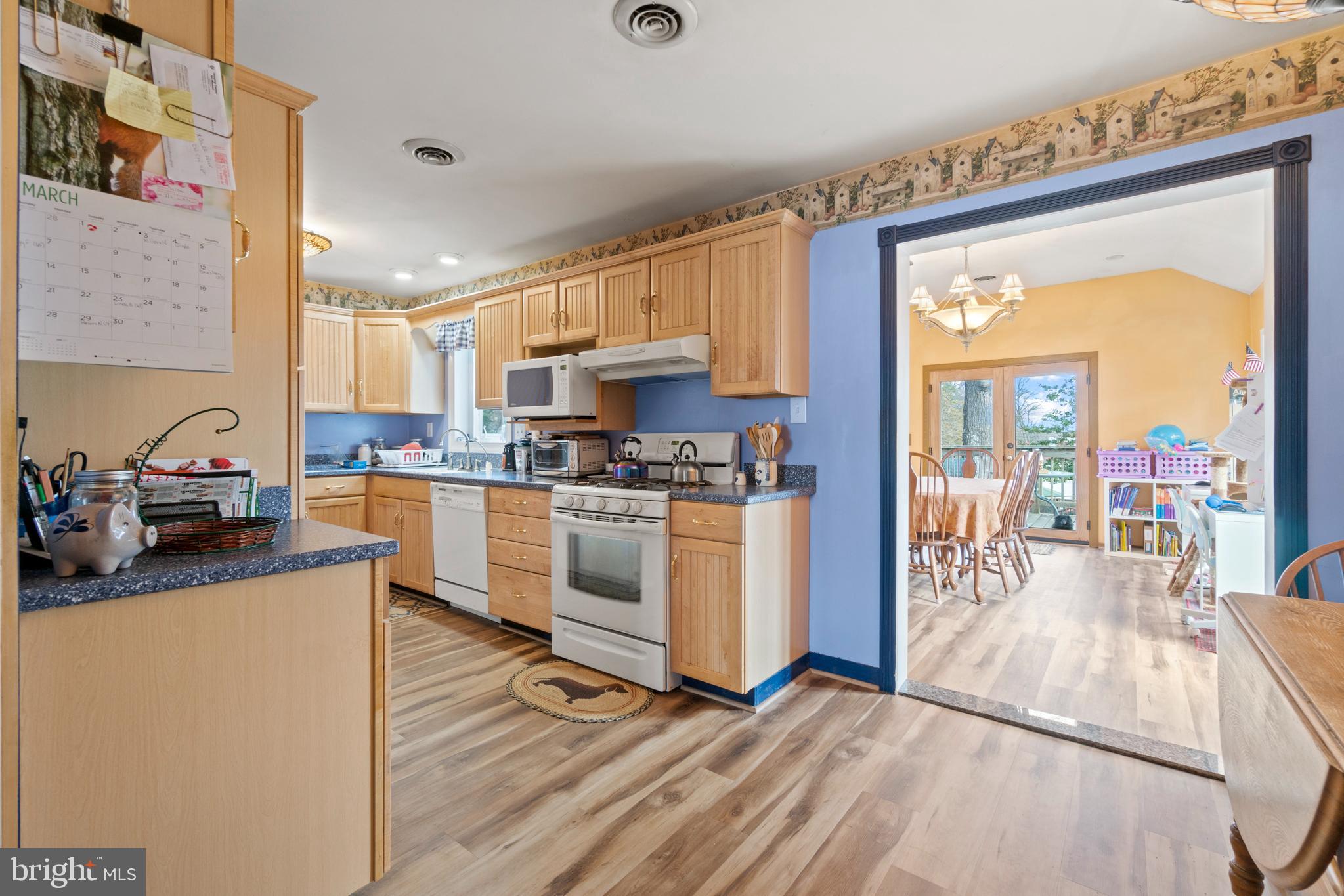 15007 Alaska Road Woodbridge, VA 22191 - Photo 8 of 21 Gallery Image 8