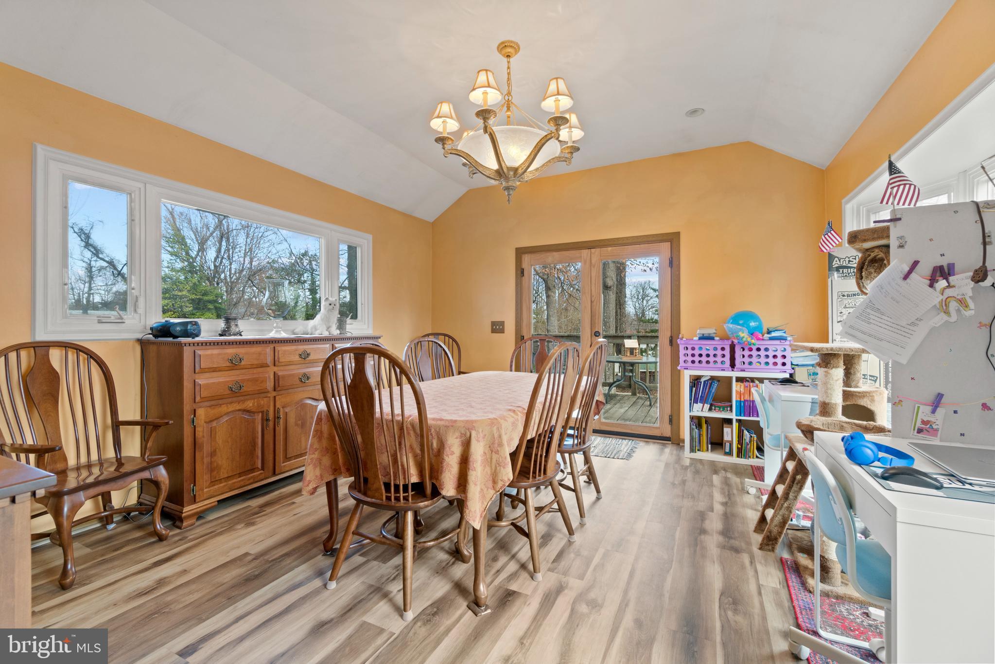 15007 Alaska Road Woodbridge, VA 22191 - Photo 10 of 21 Gallery Image 10