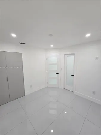 $3,700 | 5551 Northwest 175th Street, Unit 1, Miami Gardens, FL 33055