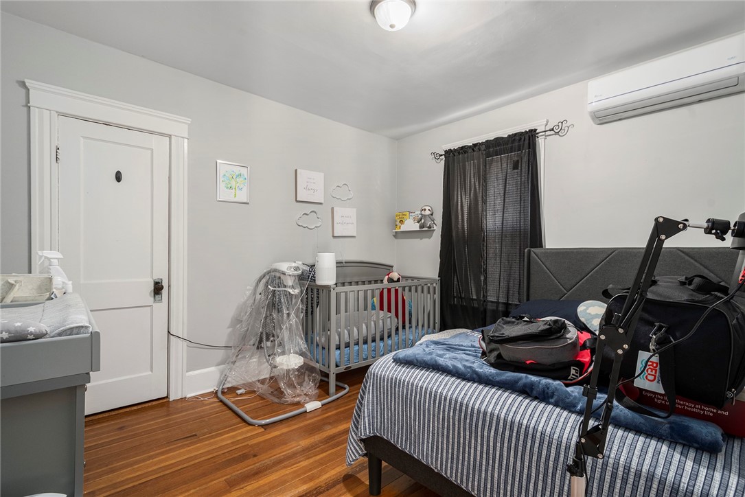 60 Fairlawn Avenue Woonsocket, RI 02895 - Photo 16 of 49