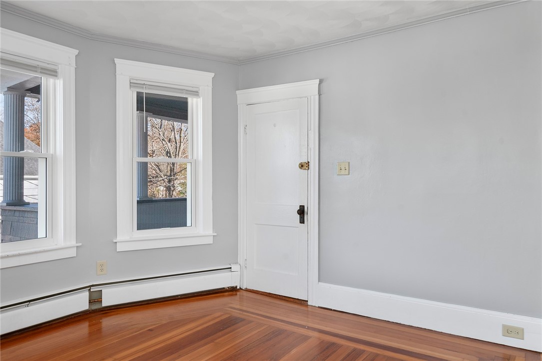 60 Fairlawn Avenue Woonsocket, RI 02895 - Photo 31 of 49