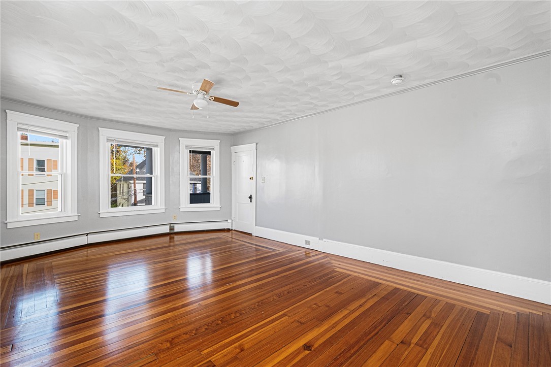 60 Fairlawn Avenue Woonsocket, RI 02895 - Photo 34 of 49