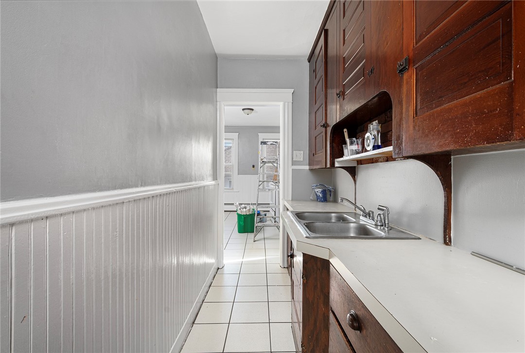 60 Fairlawn Avenue Woonsocket, RI 02895 - Photo 39 of 49