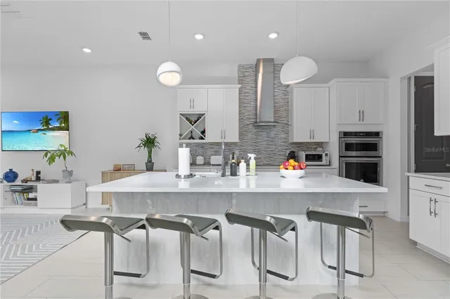 $560,000 | 2065 White Feather Loop, Oakland, FL 34787