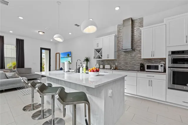 $560,000 | 2065 White Feather Loop, Oakland, FL 34787