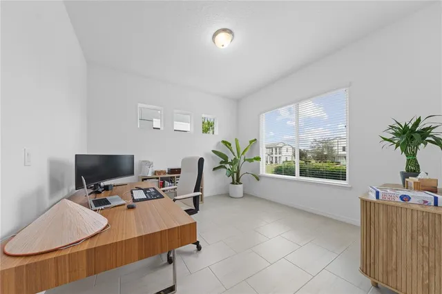 $560,000 | 2065 White Feather Loop, Oakland, FL 34787