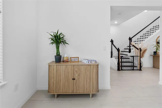 $560,000 | 2065 White Feather Loop, Oakland, FL 34787