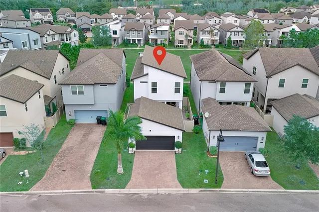 $560,000 | 2065 White Feather Loop, Oakland, FL 34787