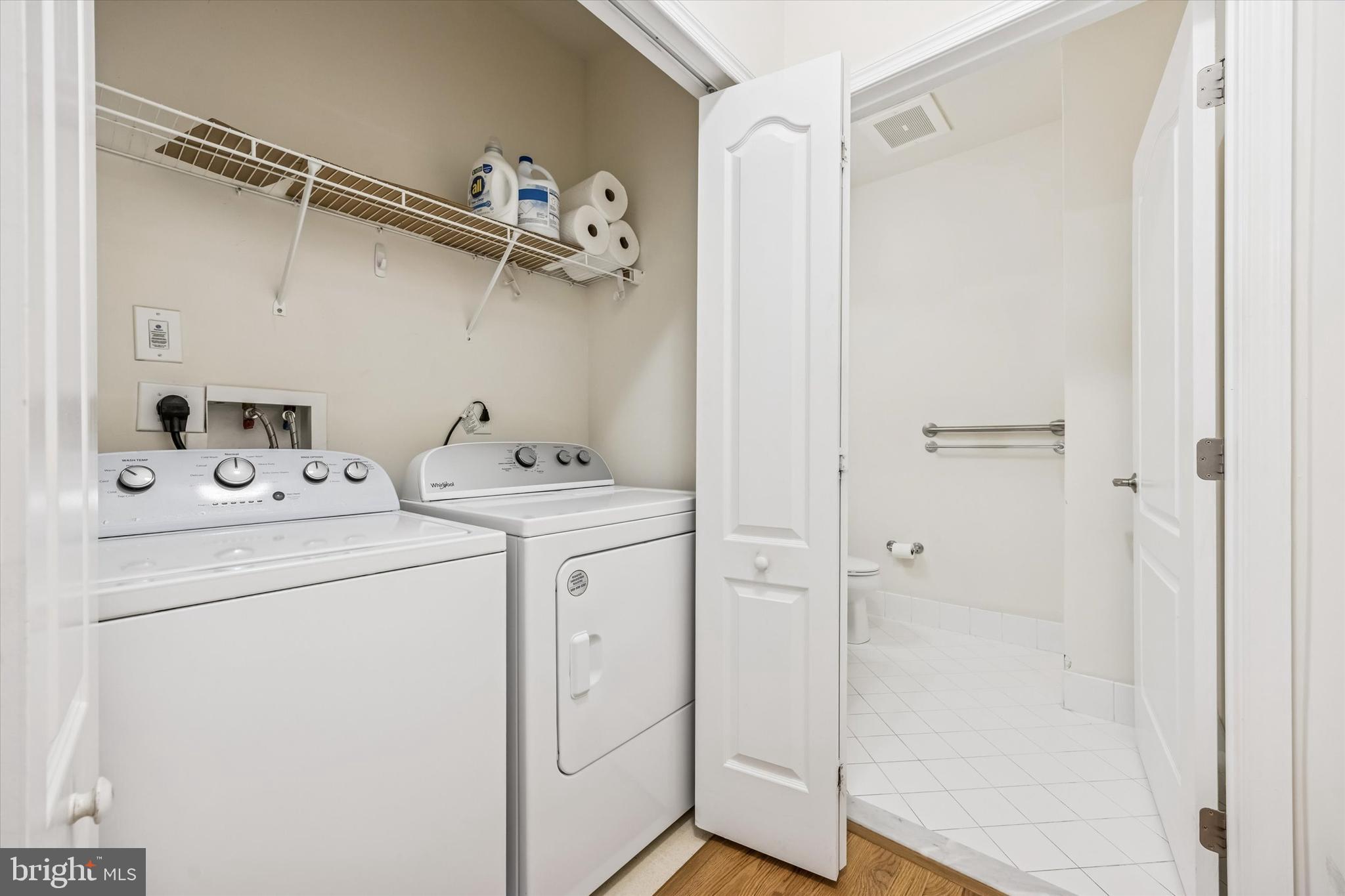 427 Carson Terrace Huntingdon Valley, PA 19006 - Photo 8 of 19 a utility room with dryer and washer