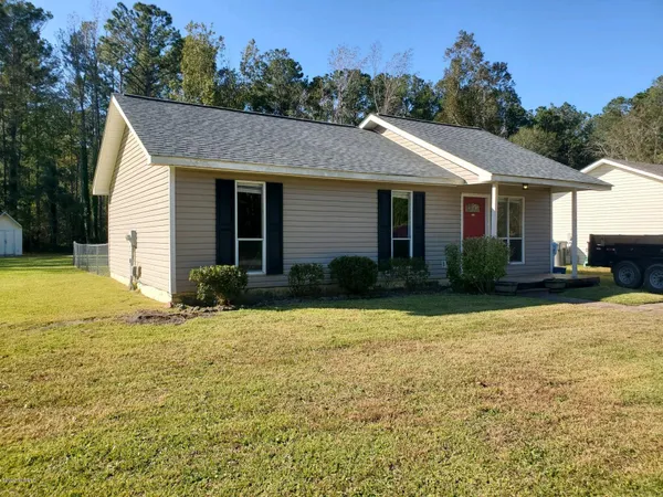 $1,095 | 362 Union Chapel Church Road, Richlands, NC 28574