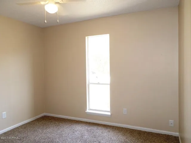 $1,095 | 362 Union Chapel Church Road, Richlands, NC 28574