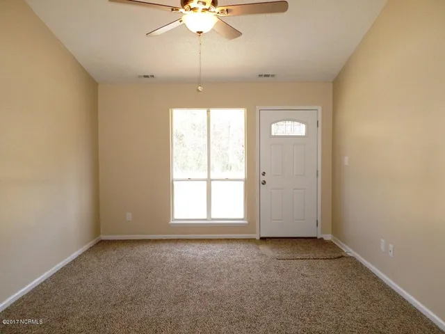 $1,095 | 362 Union Chapel Church Road, Richlands, NC 28574