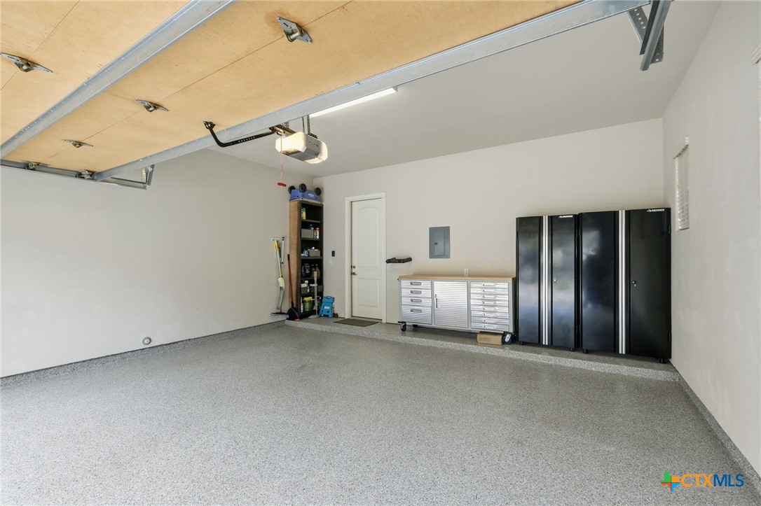 2608 Barbera Pass Austin, TX 78748 - Photo 23 of 39 a view of an empty room with a window