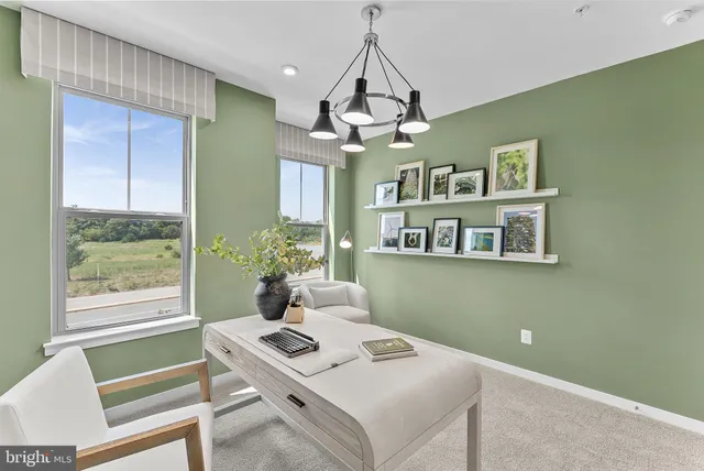 $584,990 | 6 Sepia Square, Unit MO, Ashburn, VA 20147