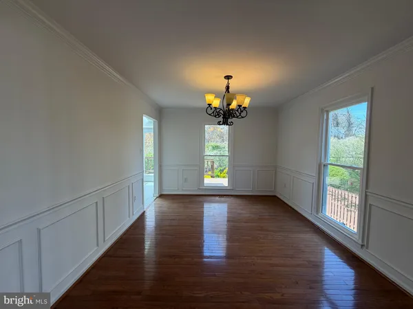 $3,850 | 6236 Walkers Croft Way, Alexandria, VA 22315