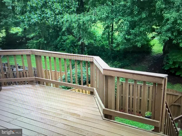 $3,500 | 6236 Walkers Croft Way, Alexandria, VA 22315