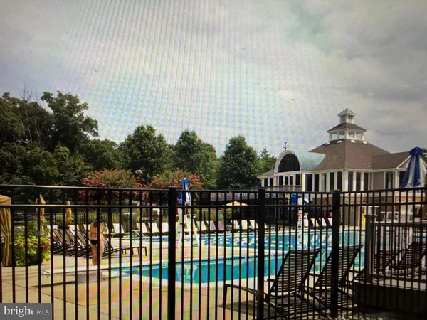 $3,500 | 6236 Walkers Croft Way, Alexandria, VA 22315