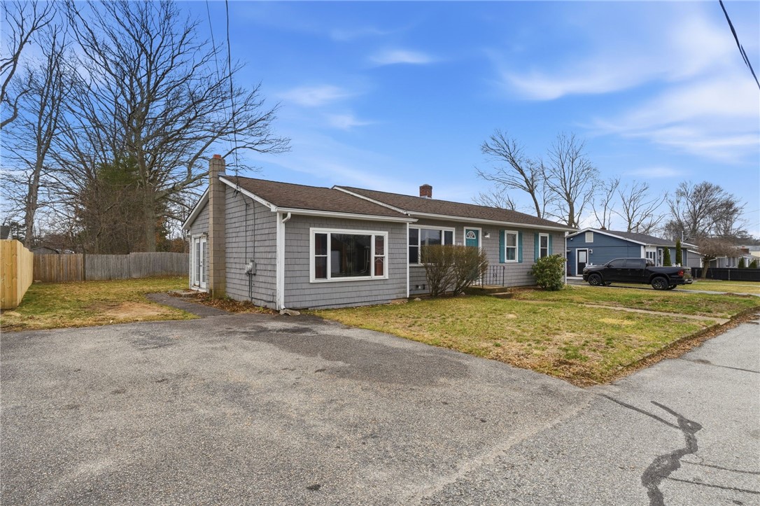 80 Coventry Drive Coventry, RI 02816 - Photo 12 of 17