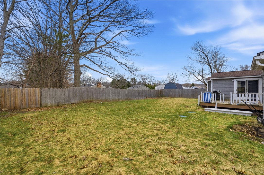 80 Coventry Drive Coventry, RI 02816 - Photo 13 of 17