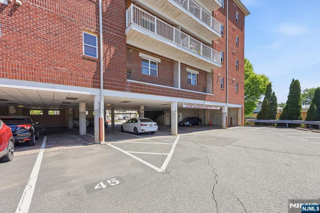 39 Union Street, Unit 402 Hackensack, NJ 07601 - Photo 31 of 39