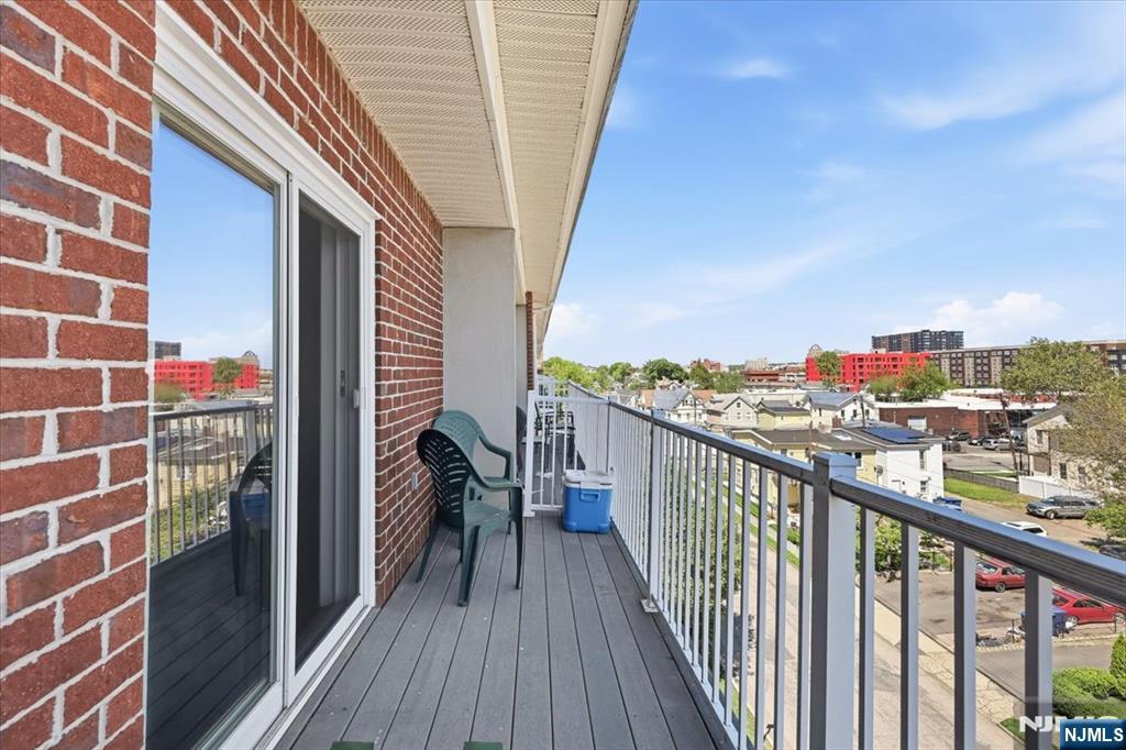 39 Union Street, Unit 402 Hackensack, NJ 07601 - Photo 10 of 39