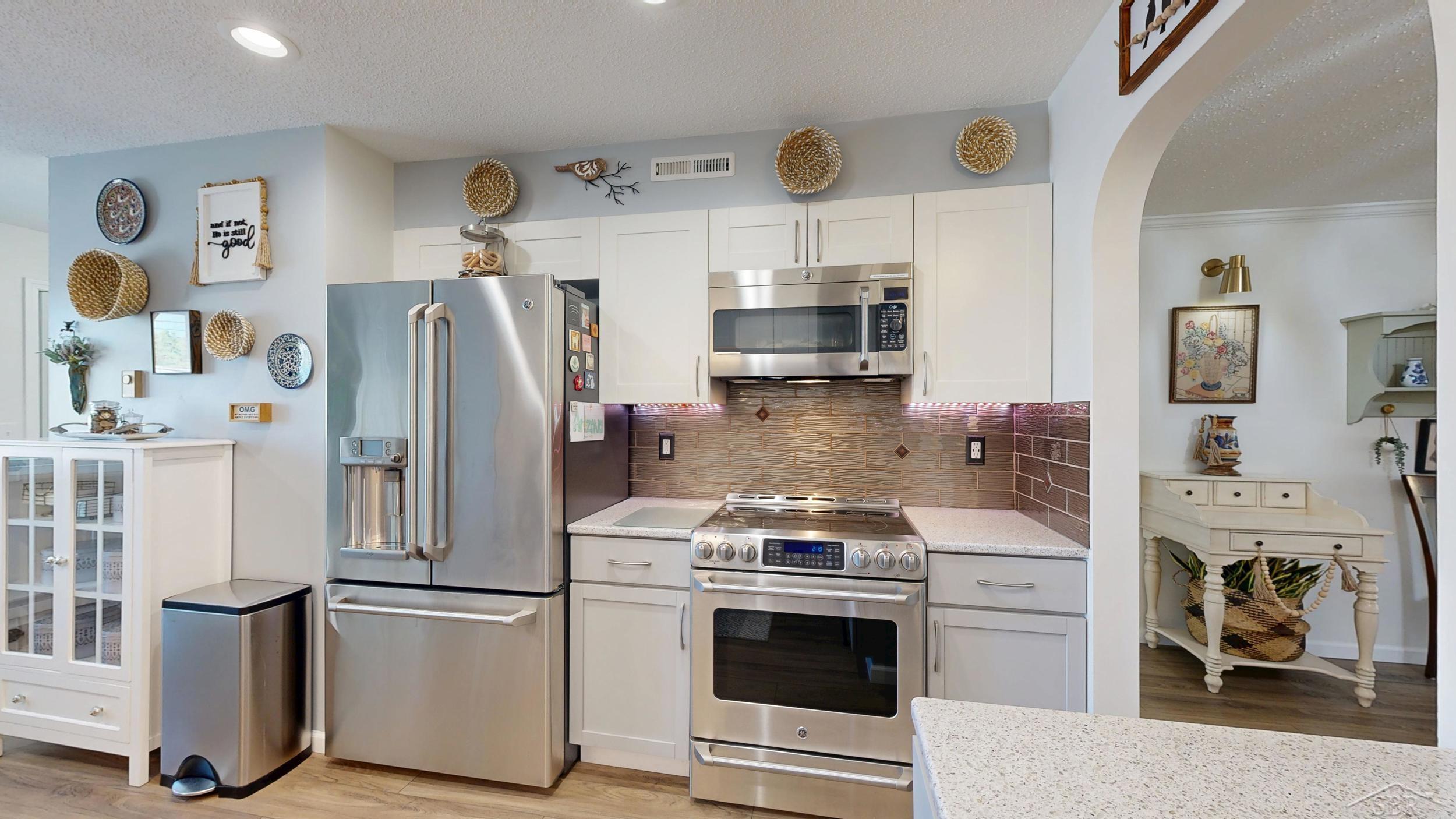 205 Kennely Road Saginaw, MI 48609 - Photo 6 of 18