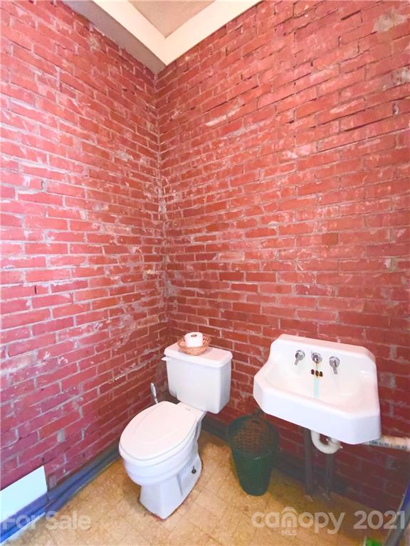 700 Charles Road Shelby, NC 28152 - Photo 14 of 19 Gallery Image 14