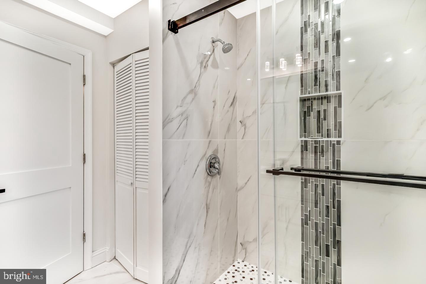 15 Fillmore Way Sicklerville, NJ 08081 - Photo 12 of 33