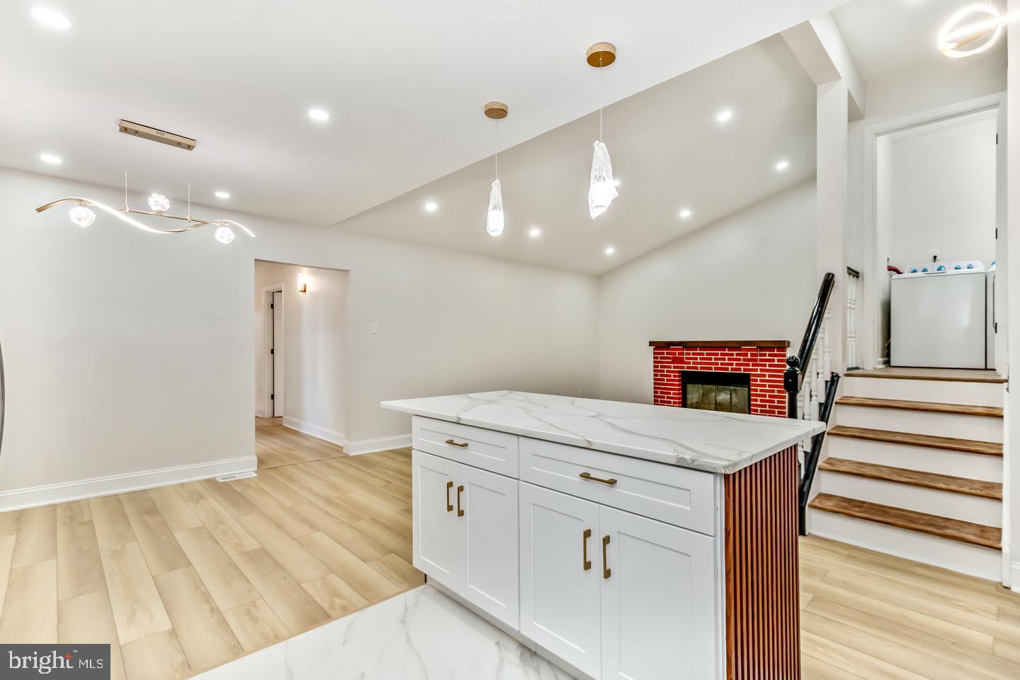 15 Fillmore Way Sicklerville, NJ 08081 - Photo 5 of 33