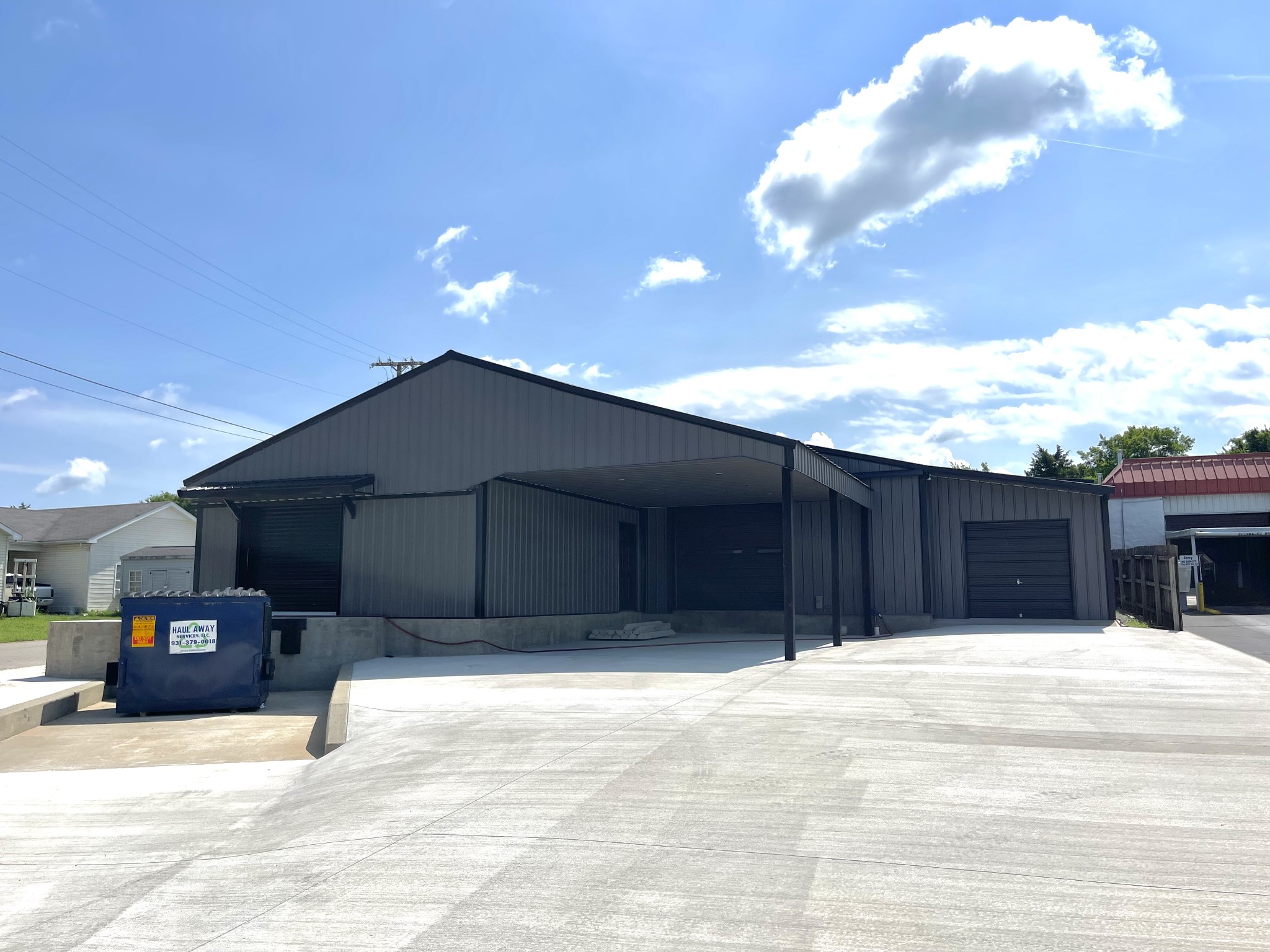 341 Darnell-Mealer Road Lewisburg, TN 37091 - Photo 3 of 12 a front view of a house