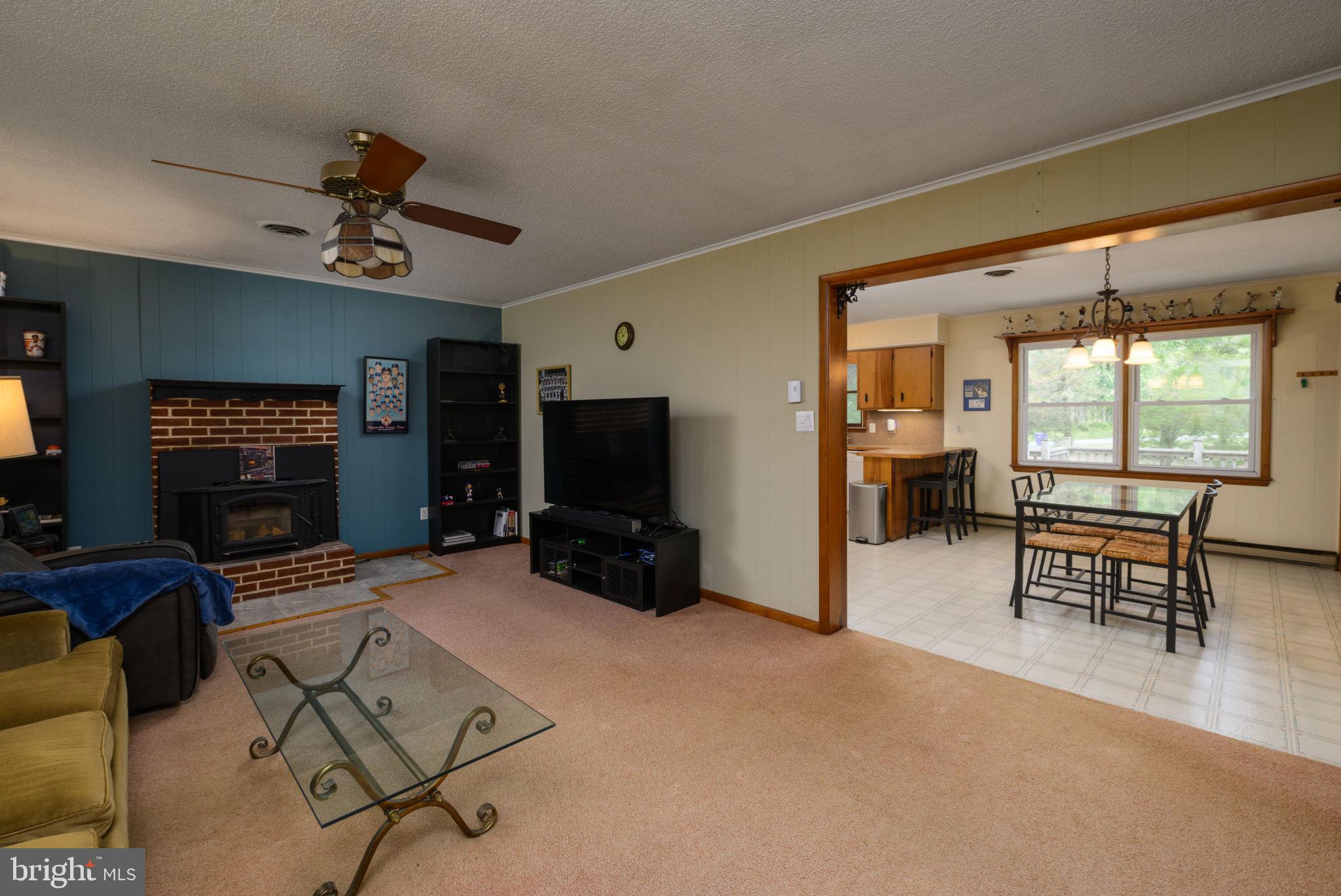 32517 Molly Field Road Dagsboro, DE 19939 - Photo 19 of 25 Cozy living space with inviting charm.
