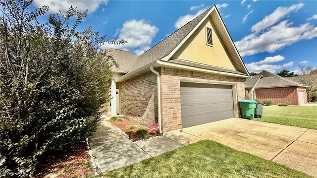 $1,850 | 411 Whip Street, Hammond, LA 70403