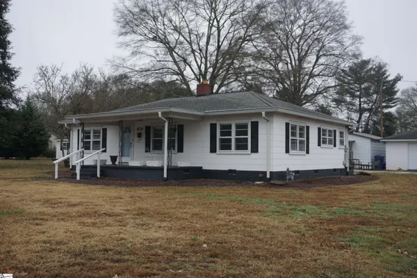 $285,000 | 615 Belton Highway, Williamston, SC 29697