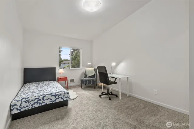 $1,250,000 | 7023 16th Avenue Southwest, Seattle, WA 98106