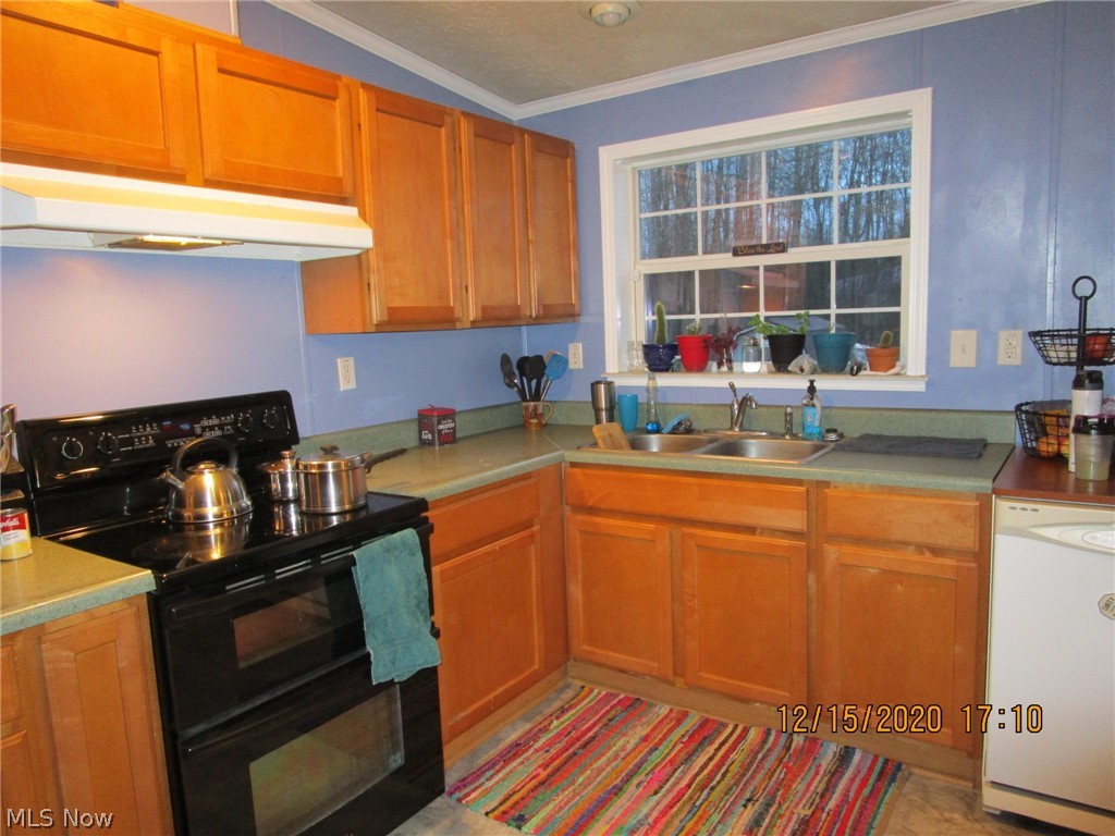 8016 Fortney Road Orwell, OH 44076 - Photo 10 of 35 Gallery Image 10